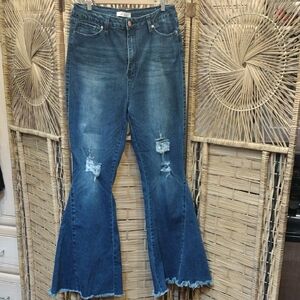 YMI Gigi Fit Flared Bell Jeans